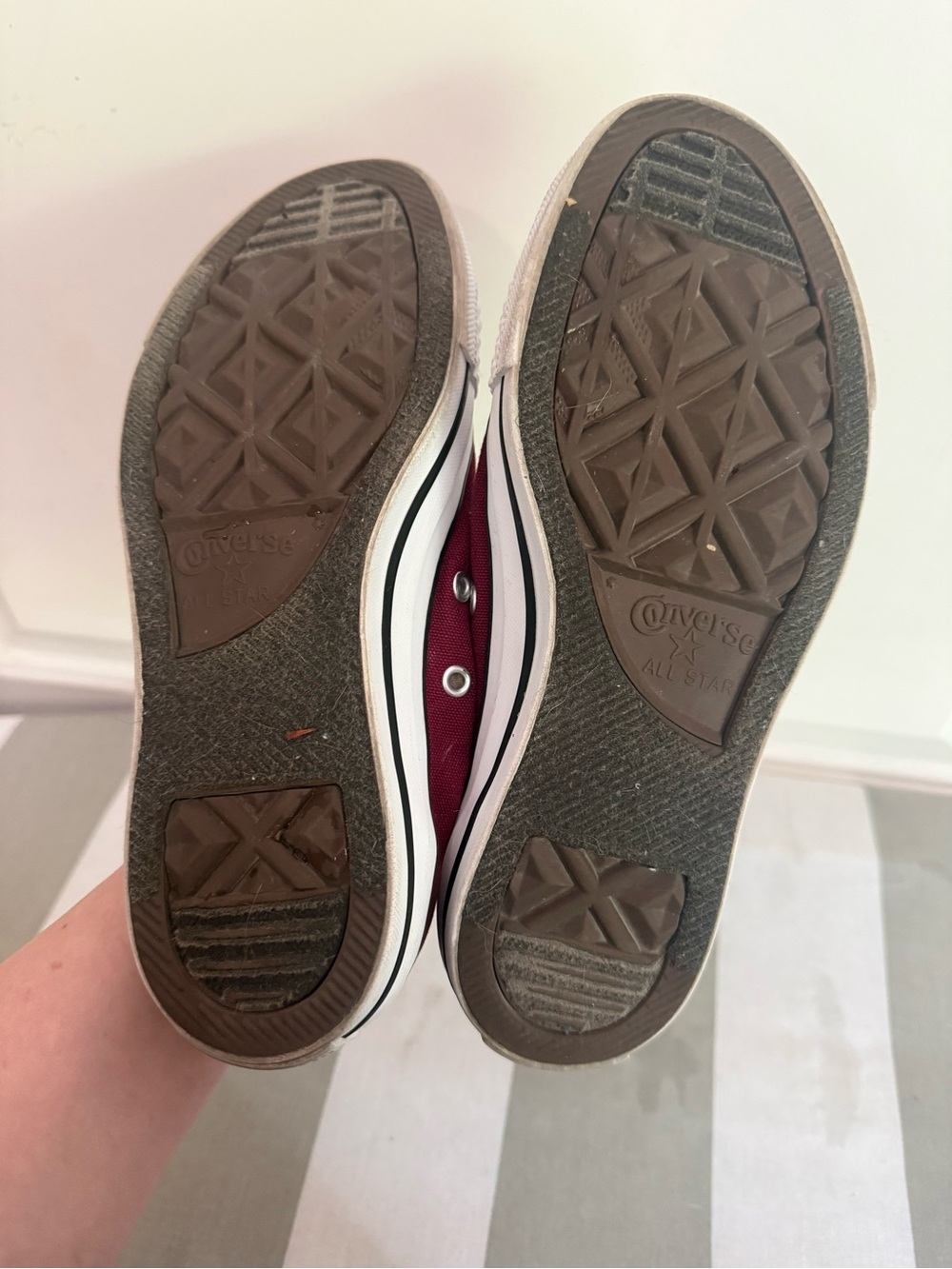Converse Chuck Taylor All Star Low Top Sneakers - Burgundy - Picture 5 of 8